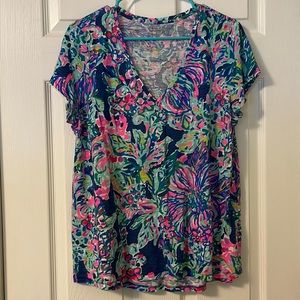 Lilly Pulitzer Beta Fish V neck